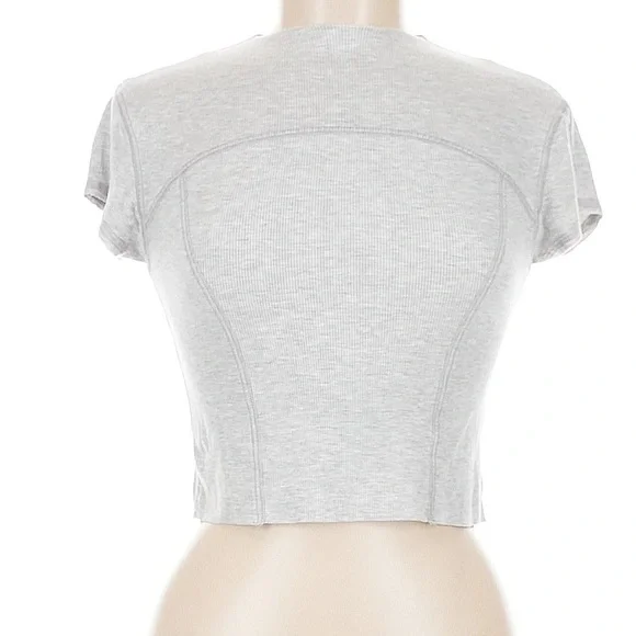 JOAH BROWN
Contrast Stitch Crop Tee in Pearl Grey Rib
Size M/L - Picture 5 of 6